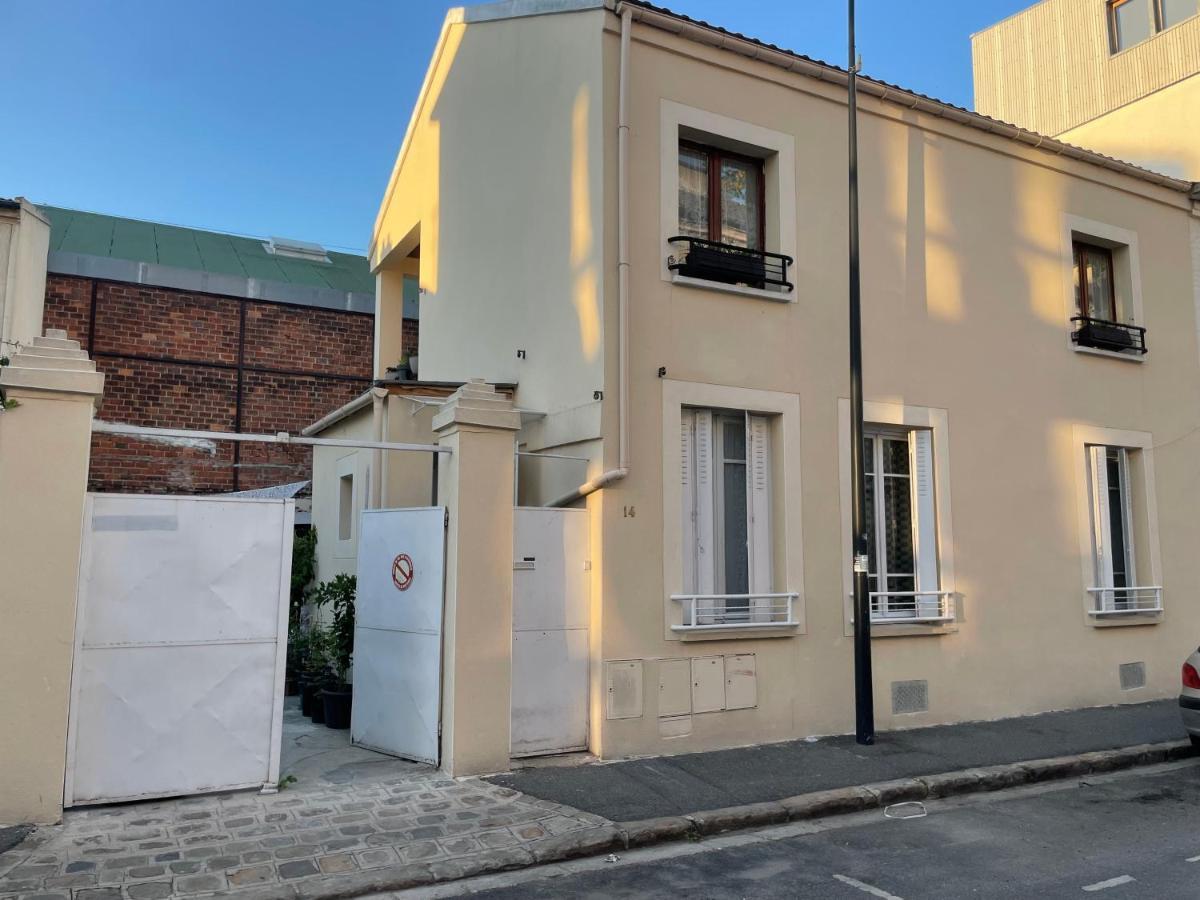 Agreable Appartement Dans Une Maison Saint-Denis  Eksteriør billede