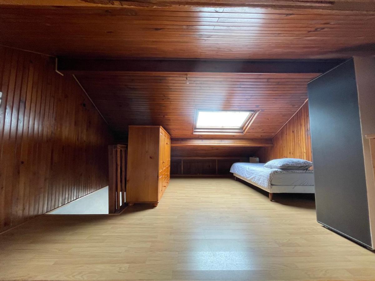 Agreable Appartement Dans Une Maison Saint-Denis  Eksteriør billede