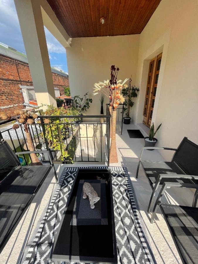Agreable Appartement Dans Une Maison Saint-Denis  Eksteriør billede